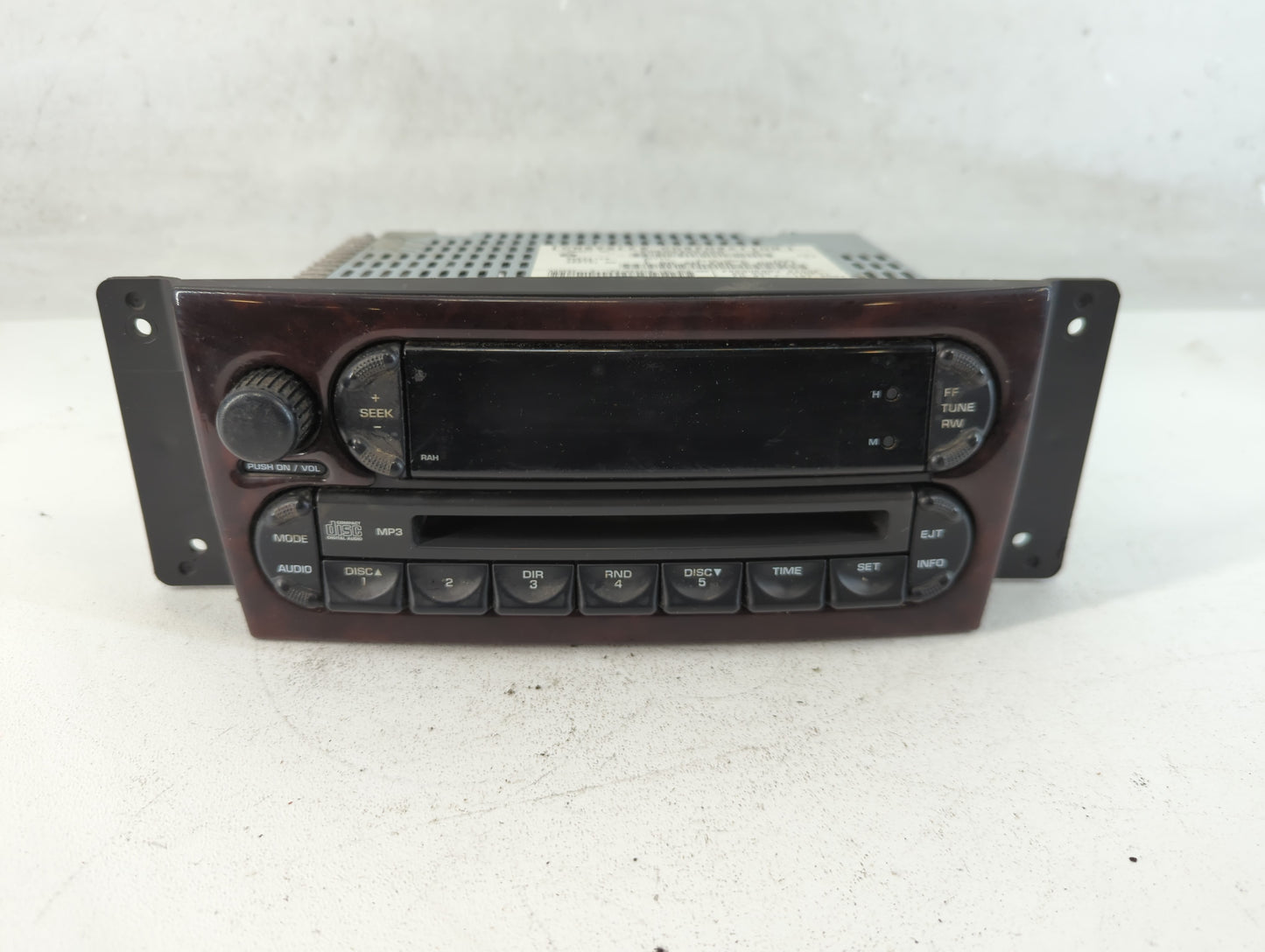 2004-2008 Chrysler Pacifica Radio AM FM Cd Player Receiver Replacement P/N:P05094564AD Fits Fits 2004 2005 2006 2007 2008 OE