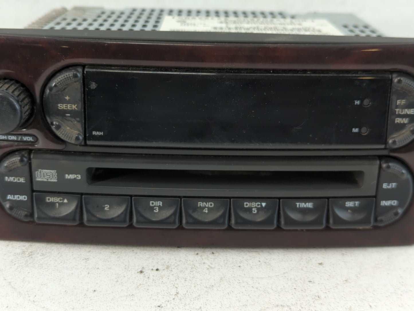 2004-2008 Chrysler Pacifica Radio AM FM Cd Player Receiver Replacement P/N:P05094564AD Fits Fits 2004 2005 2006 2007 2008 OE
