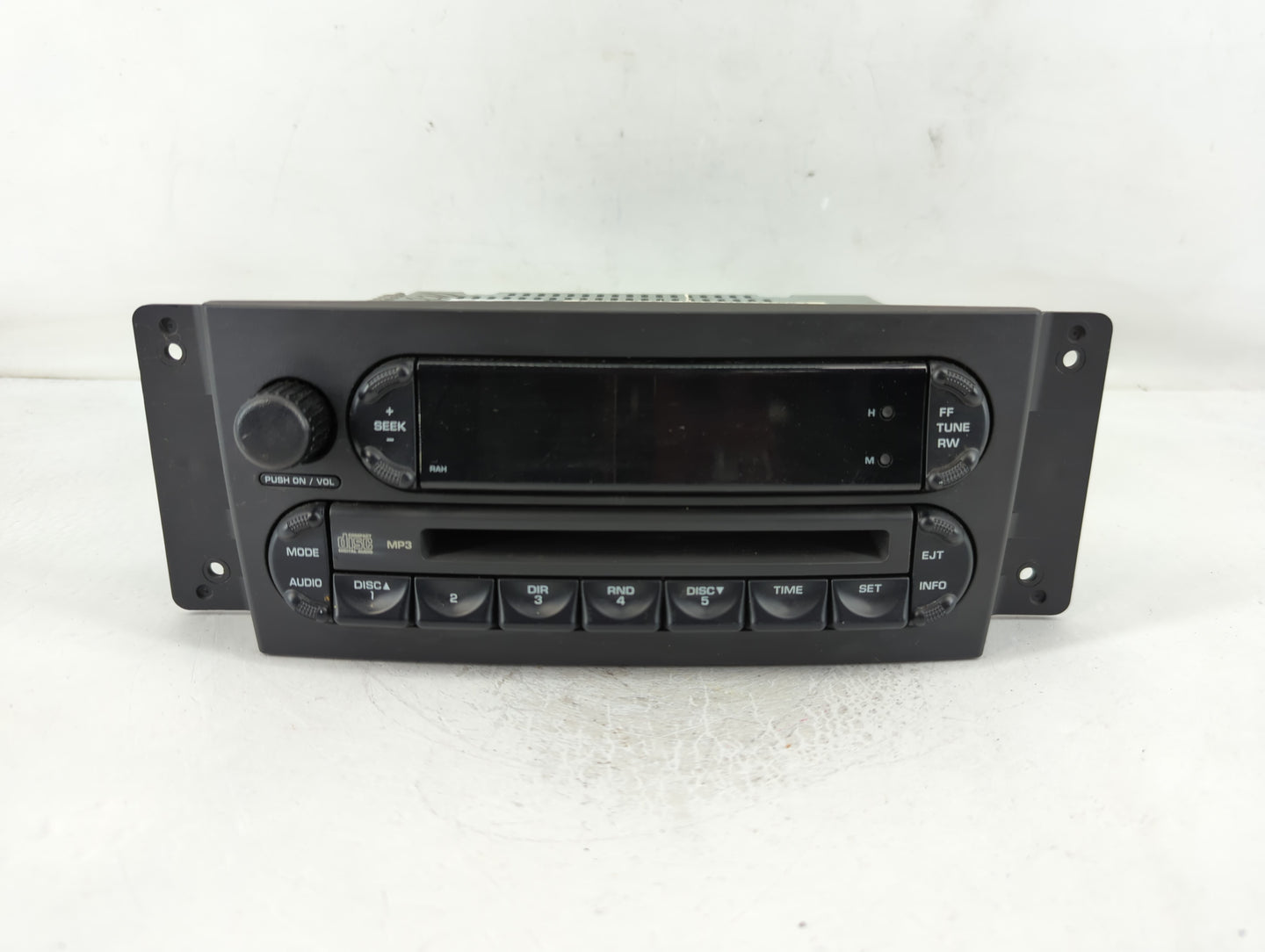2004-2008 Chrysler Pacifica Radio AM FM Cd Player Receiver Replacement P/N:P05094564AE Fits Fits 2004 2005 2006 2007 2008 OE
