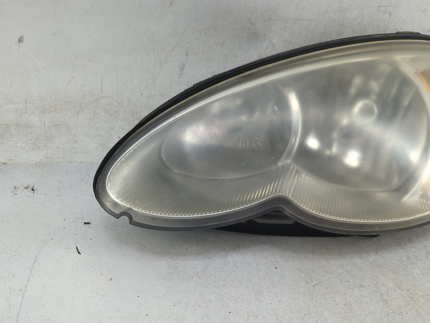 2006-2010 Chrysler Pt Cruiser Driver Left Oem Head Light Headlight Lamp 1120792 - Oemusedautoparts1.com