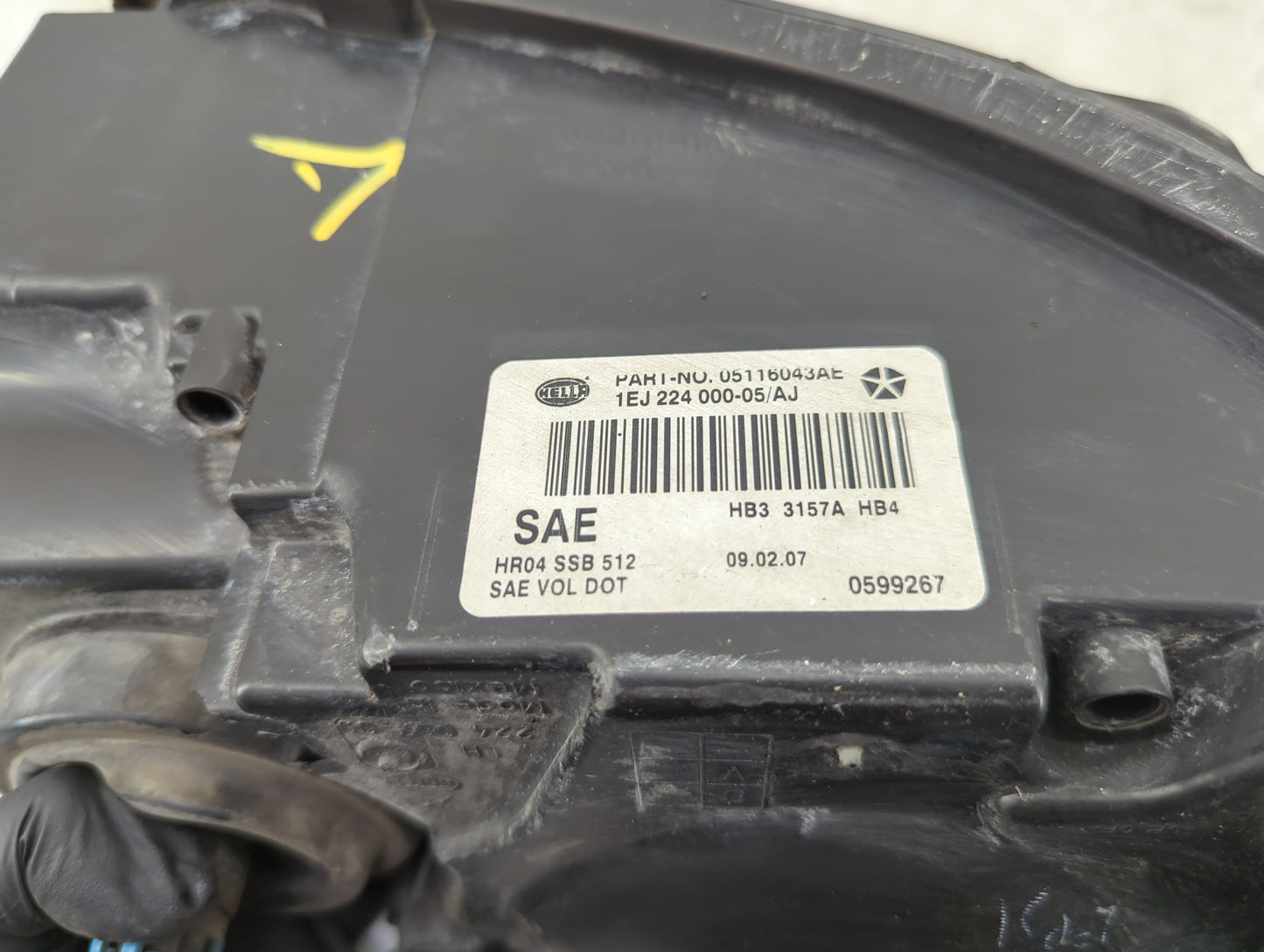 2006-2010 Chrysler Pt Cruiser Driver Left Oem Head Light Headlight Lamp 1120792 - Oemusedautoparts1.com