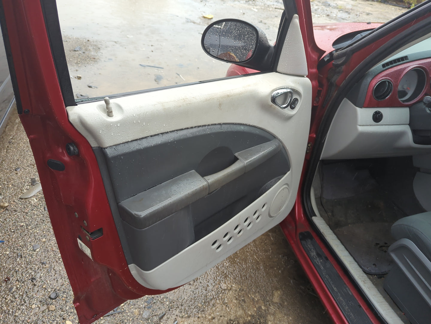 2007 Chrysler Pt Cruiser Front Left Driver Interior Door Panel Trim - Oemusedautoparts1.com