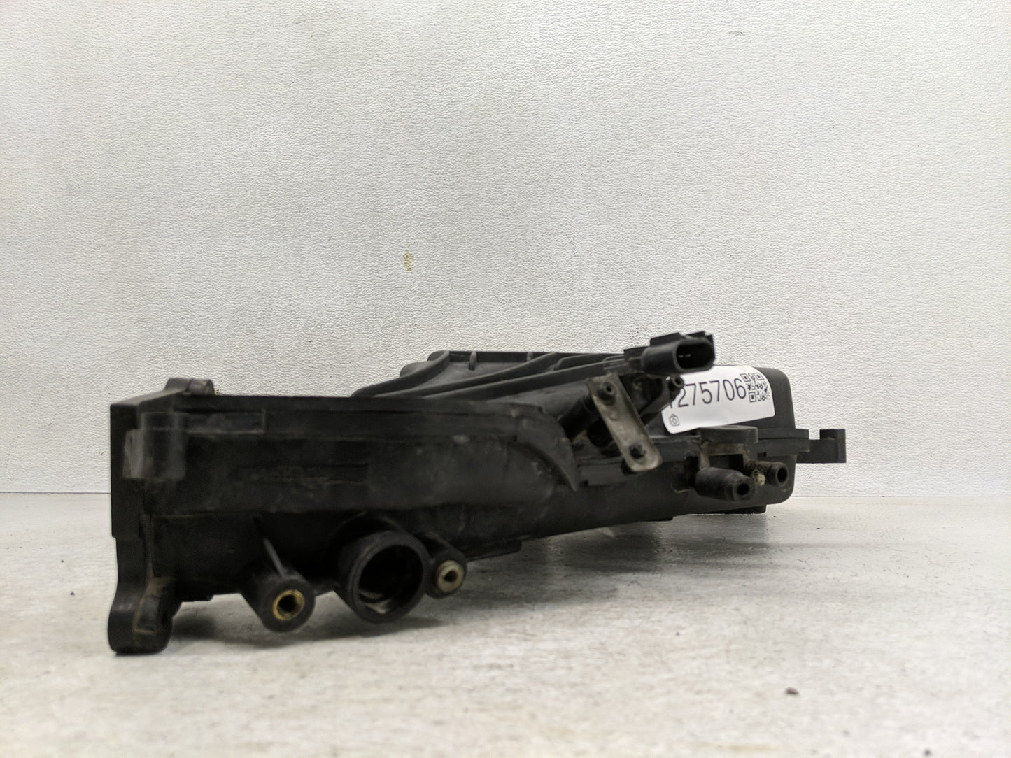 2005-2010 Chrysler Pt Cruiser Air Intake Manifold Fits Fits 2005 2006 2007 2008 2009 2010 OEM Used Auto Parts - Oemusedautop