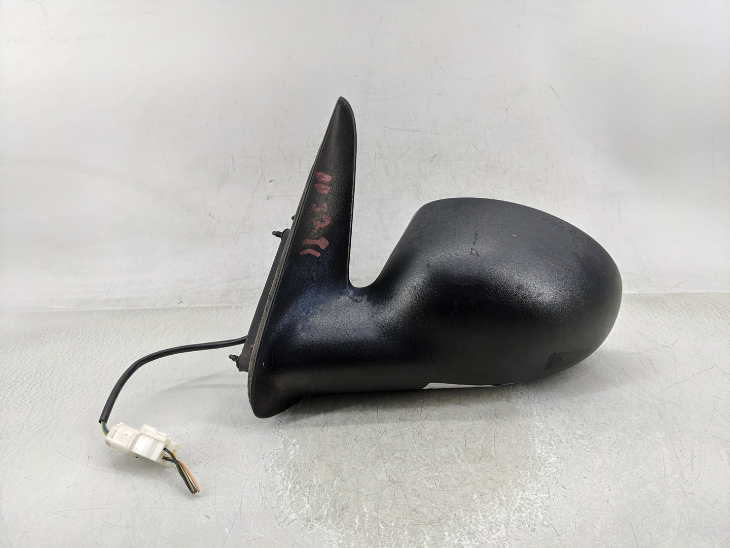 2007-2008 Chrysler Pt Cruiser Driver Side View Mirror - Left Door Mirror OEM Used - Oemusedautoparts1.com