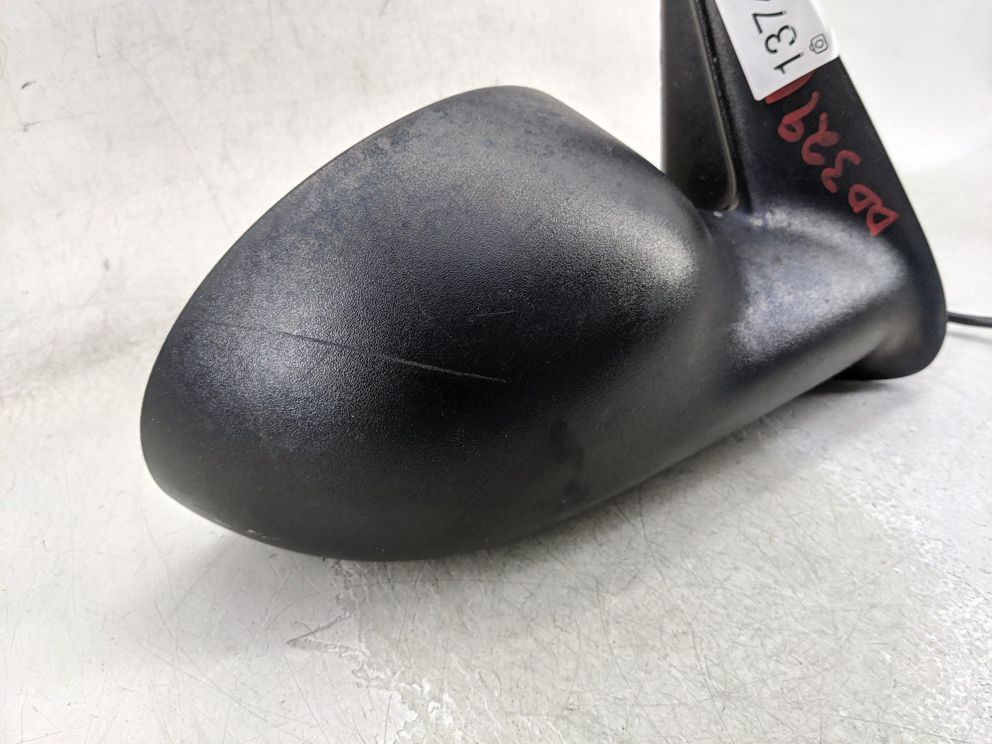 2007-2008 Chrysler Pt Cruiser Passenger Side View Mirror - Right Door Mirror OEM Used - Oemusedautoparts1.com