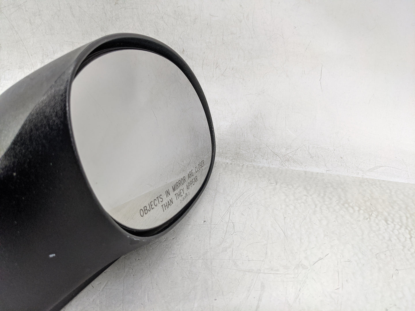 2007-2008 Chrysler Pt Cruiser Passenger Side View Mirror - Right Door Mirror OEM Used - Oemusedautoparts1.com