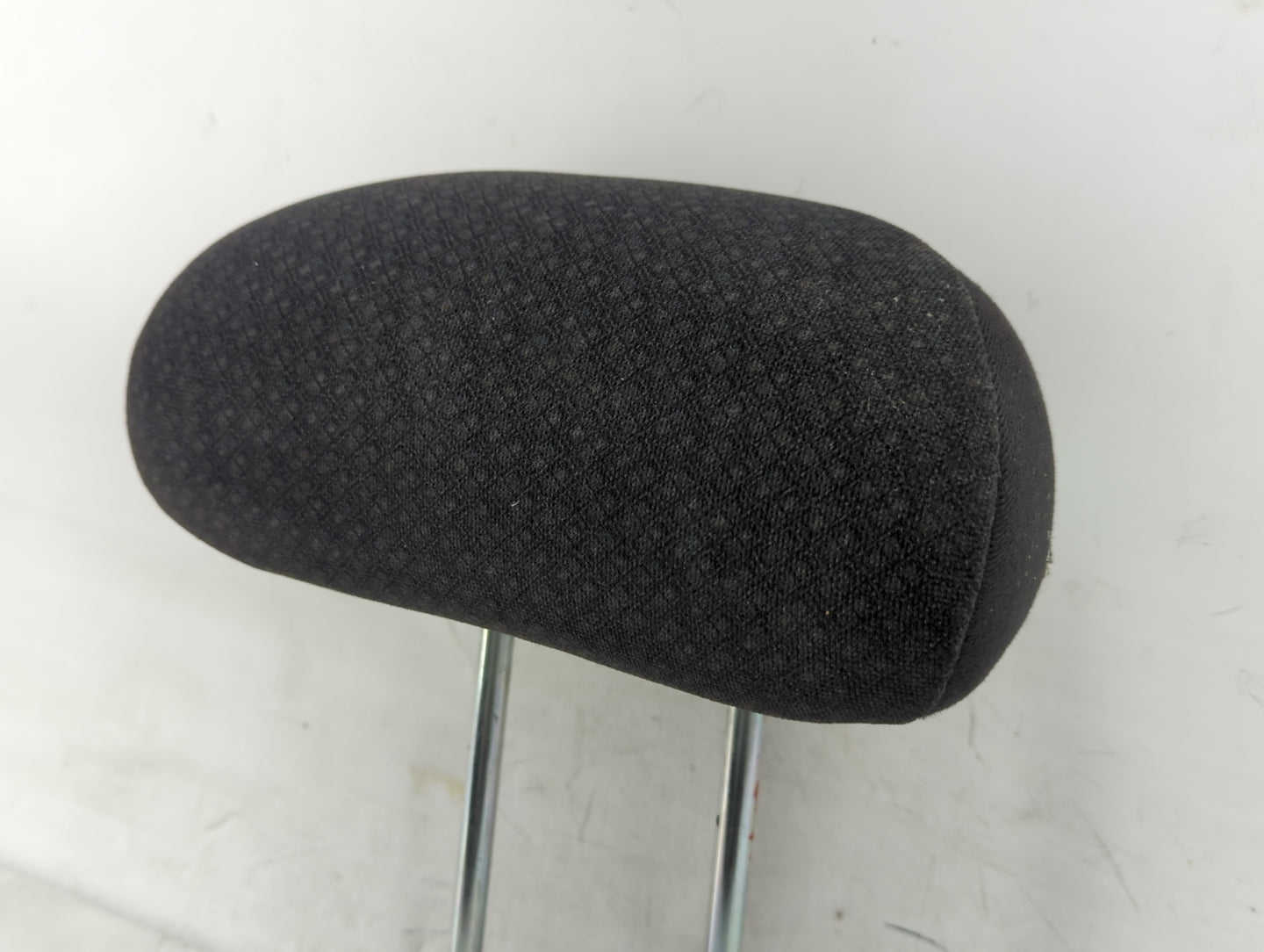 2007-2010 Chrysler Pt Cruiser Headrest Head Rest Rear Center Seat Fits Fits 2007 2008 2009 2010 OEM Used Auto Parts - Oemuse