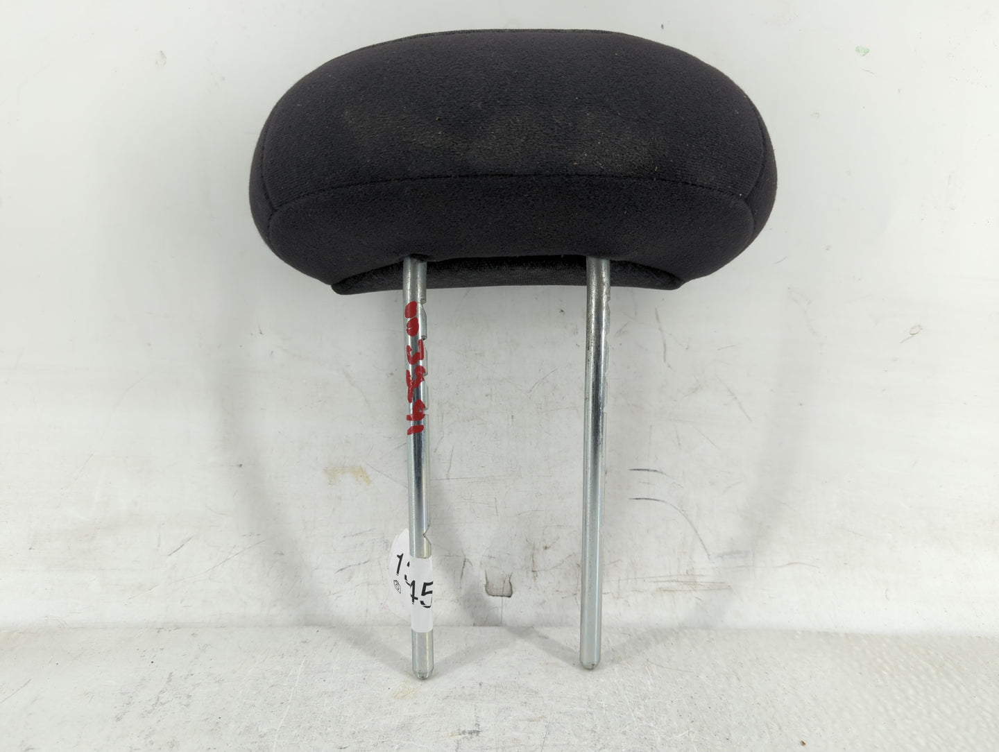 2007-2010 Chrysler Pt Cruiser Headrest Head Rest Rear Center Seat Fits Fits 2007 2008 2009 2010 OEM Used Auto Parts - Oemuse