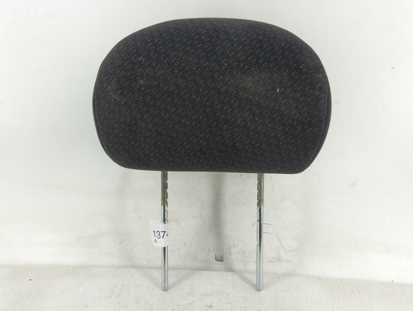 2007-2008 Chrysler Pt Cruiser Headrest Head Rest Rear Seat Fits Fits 2007 2008 OEM Used Auto Parts - Oemusedautoparts1.com