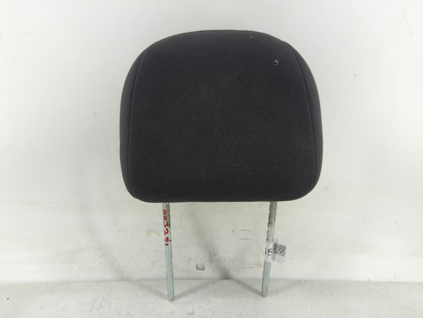 2007-2008 Chrysler Pt Cruiser Headrest Head Rest Rear Seat Fits Fits 2007 2008 OEM Used Auto Parts - Oemusedautoparts1.com