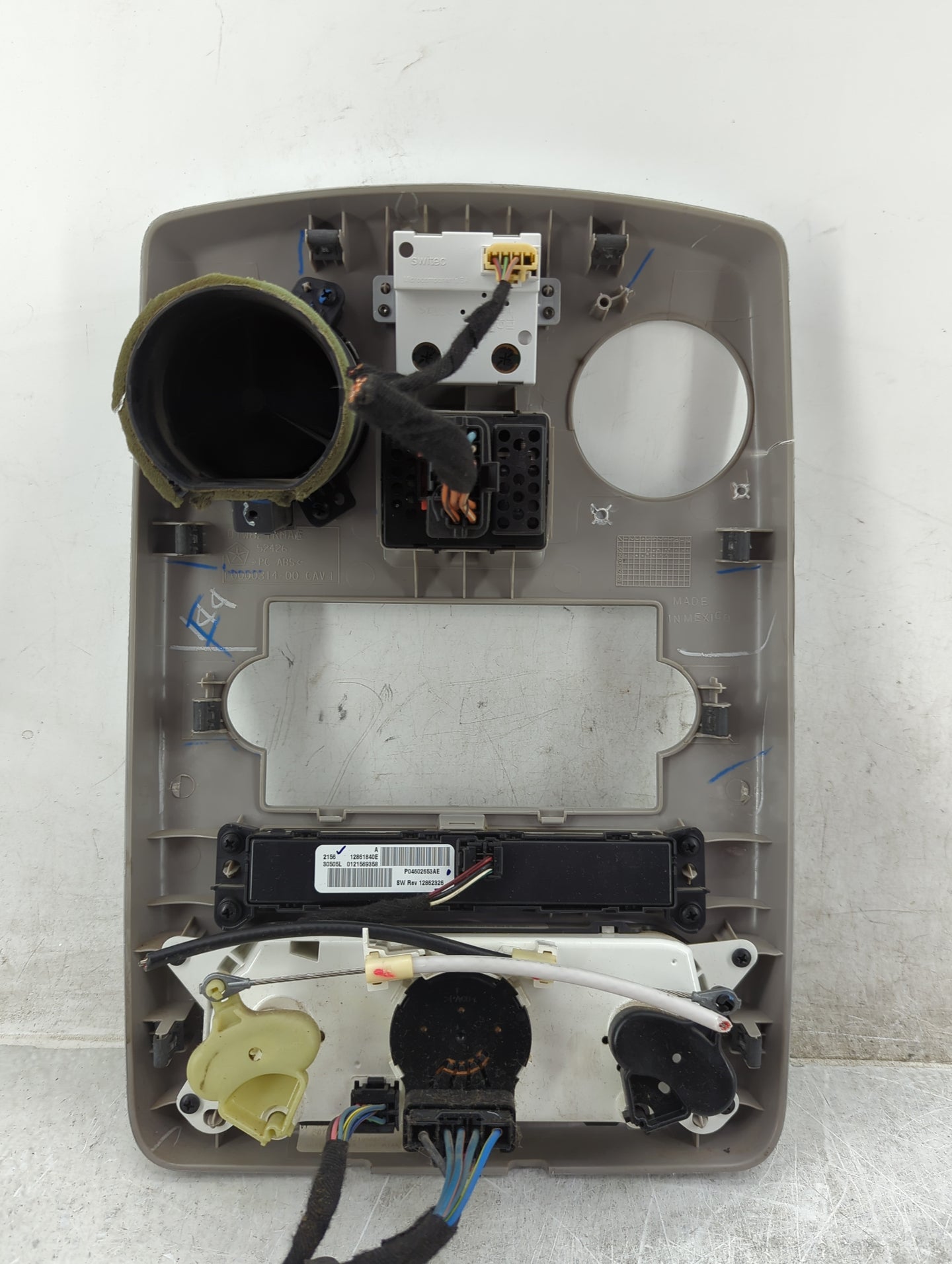 2007 Chrysler Pt Cruiser Climate Control Module Temperature AC/Heater Replacement P/N:P04602653AE 12861840E, 12862326 Fits O