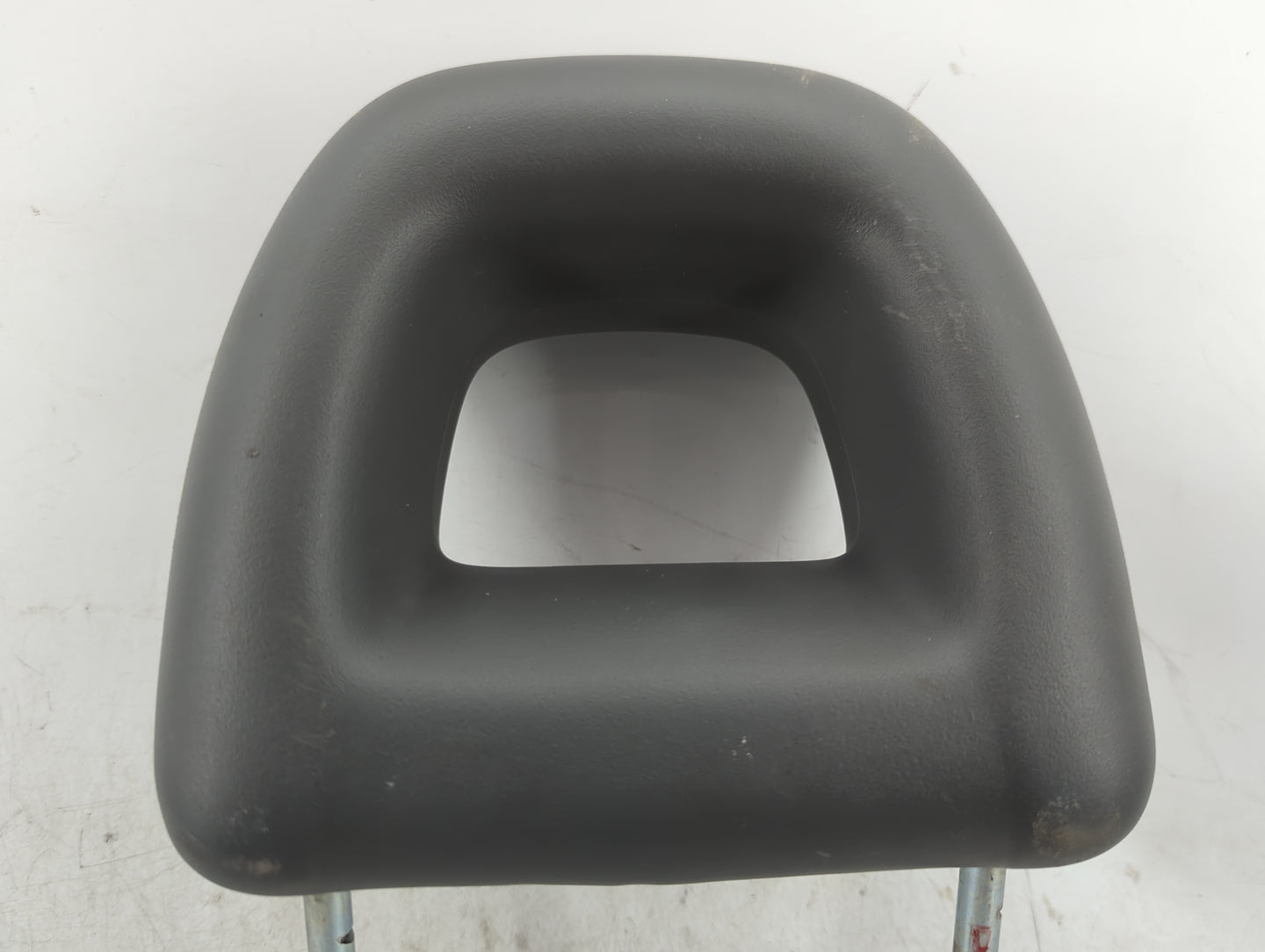 2007-2008 Chrysler Pt Cruiser Headrest Head Rest Front Driver Passenger Seat Fits Fits 2007 2008 OEM Used Auto Parts - Oemus