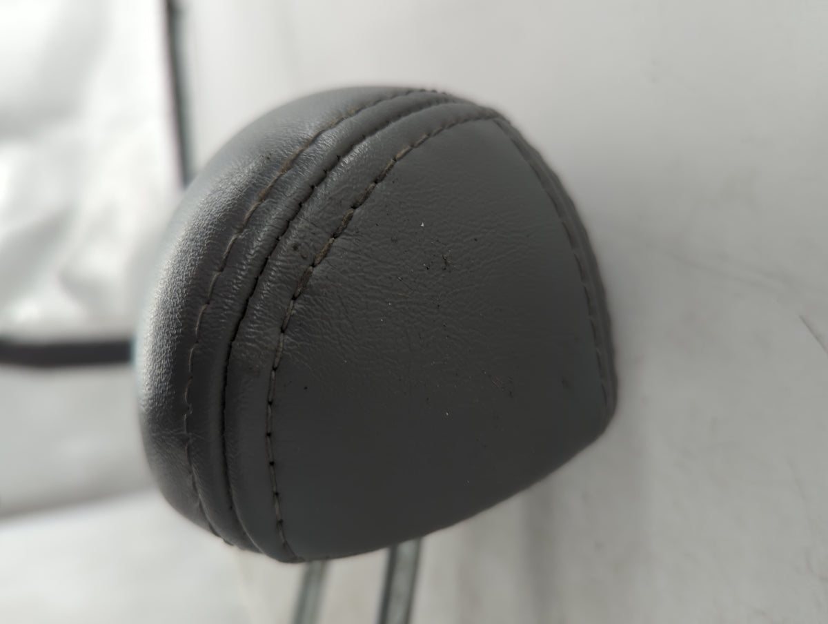 2007-2008 Chrysler Pt Cruiser Headrest Head Rest Front Driver Seat Black 1432856 - Oemusedautoparts1.com