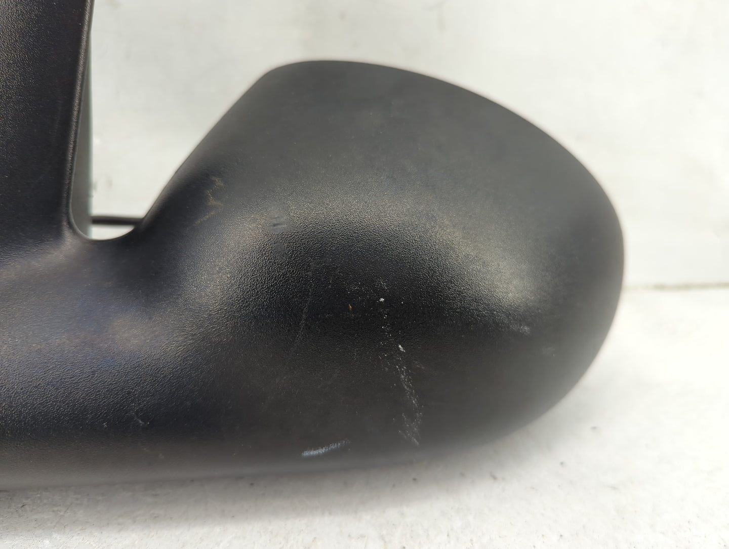 2005-2008 Chrysler Pt Cruiser Driver Side View Mirror - Left Door Mirror OEM Used - Oemusedautoparts1.com