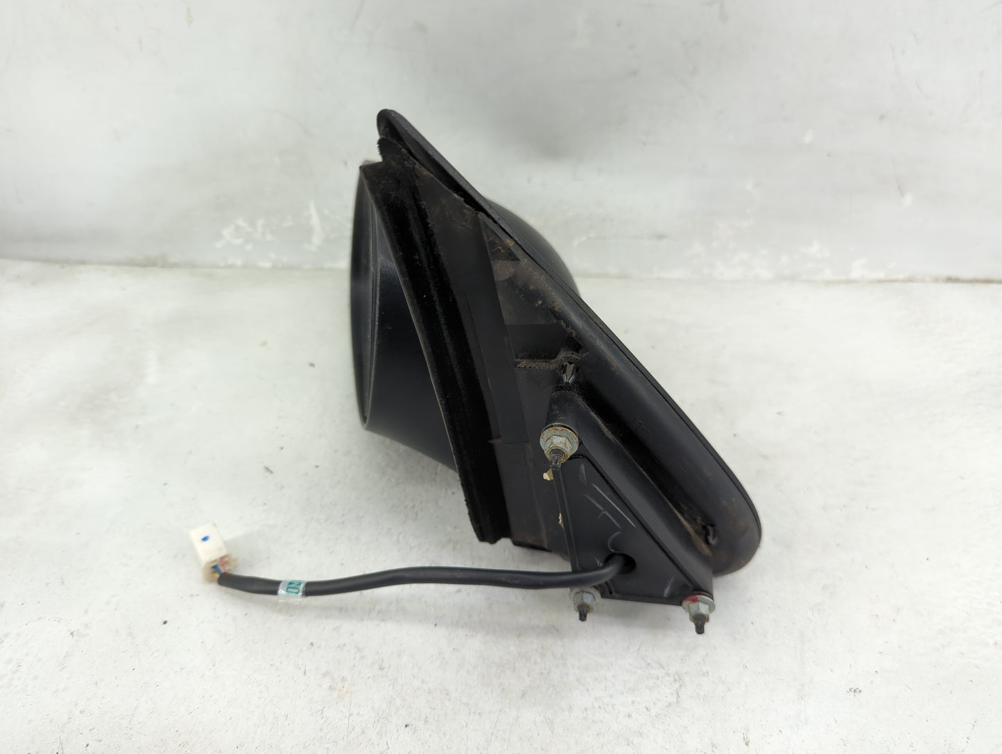 2005-2008 Chrysler Pt Cruiser Driver Side View Mirror - Left Door Mirror OEM Used - Oemusedautoparts1.com