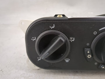 2006-2010 Chrysler Pt Cruiser Climate Control Module Temperature AC/Heater Replacement P/N:P55111879AA Fits OEM Used Auto Parts