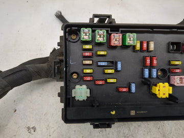 2007 Chrysler Pt Cruiser Fusebox Fuse Box Panel Relay Module P/N:P56049714AC 9X4G5B0ACF, T5BQH0817B0ACF, 5BG3F2L2 Fits OEM Used Auto Parts
