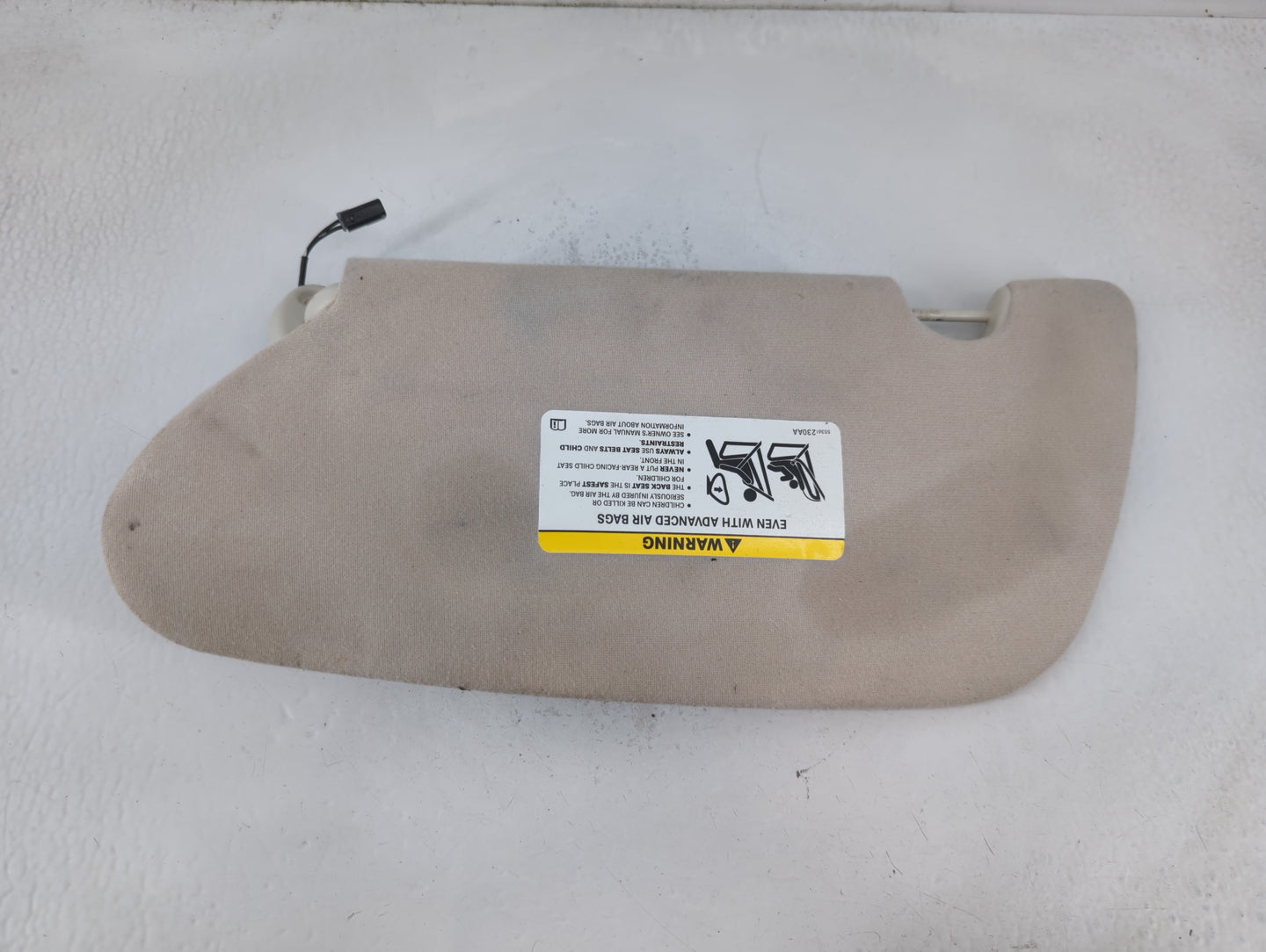 2006-2009 Chrysler Pt Cruiser Sun Visor Shade Replacement Passenger Right Mirror Fits Fits 2006 2007 2008 2009 OEM Used Auto