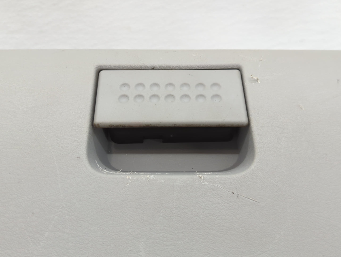2007 Chrysler Pt Cruiser Passenger Glove Box Door Storage Compartment 799959 - Oemusedautoparts1.com