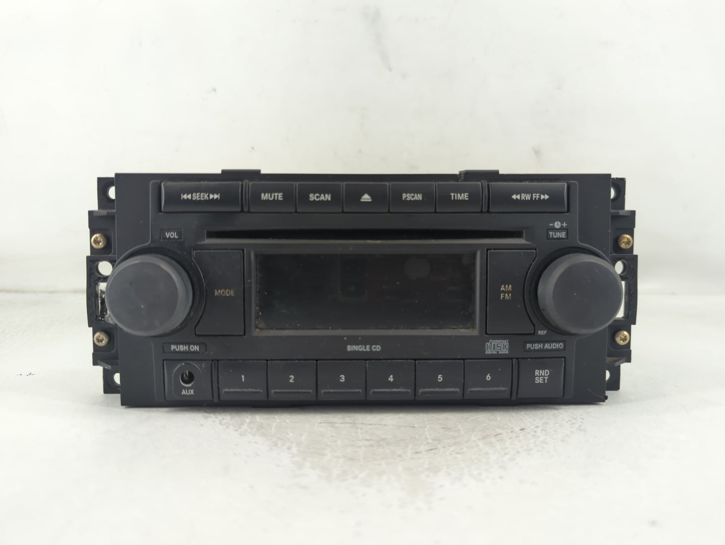 2006-2010 Chrysler Pt Cruiser Radio Control Panel - Oemusedautoparts1.com