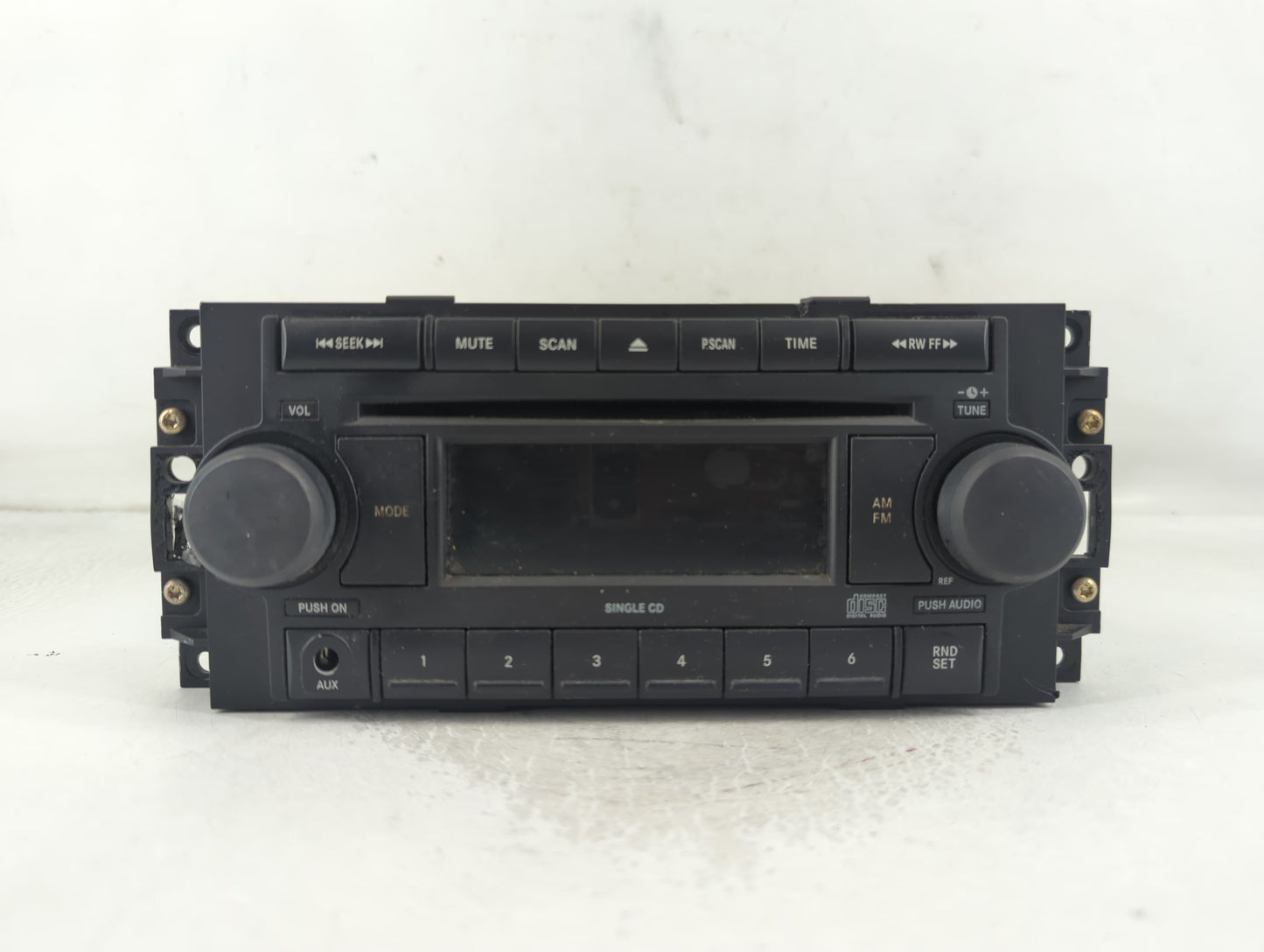 2006-2010 Chrysler Pt Cruiser Radio Control Panel - Oemusedautoparts1.com