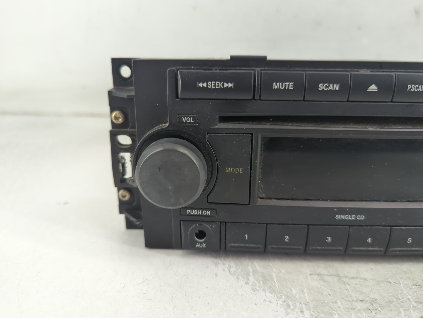 2006-2010 Chrysler Pt Cruiser Radio Control Panel - Oemusedautoparts1.com