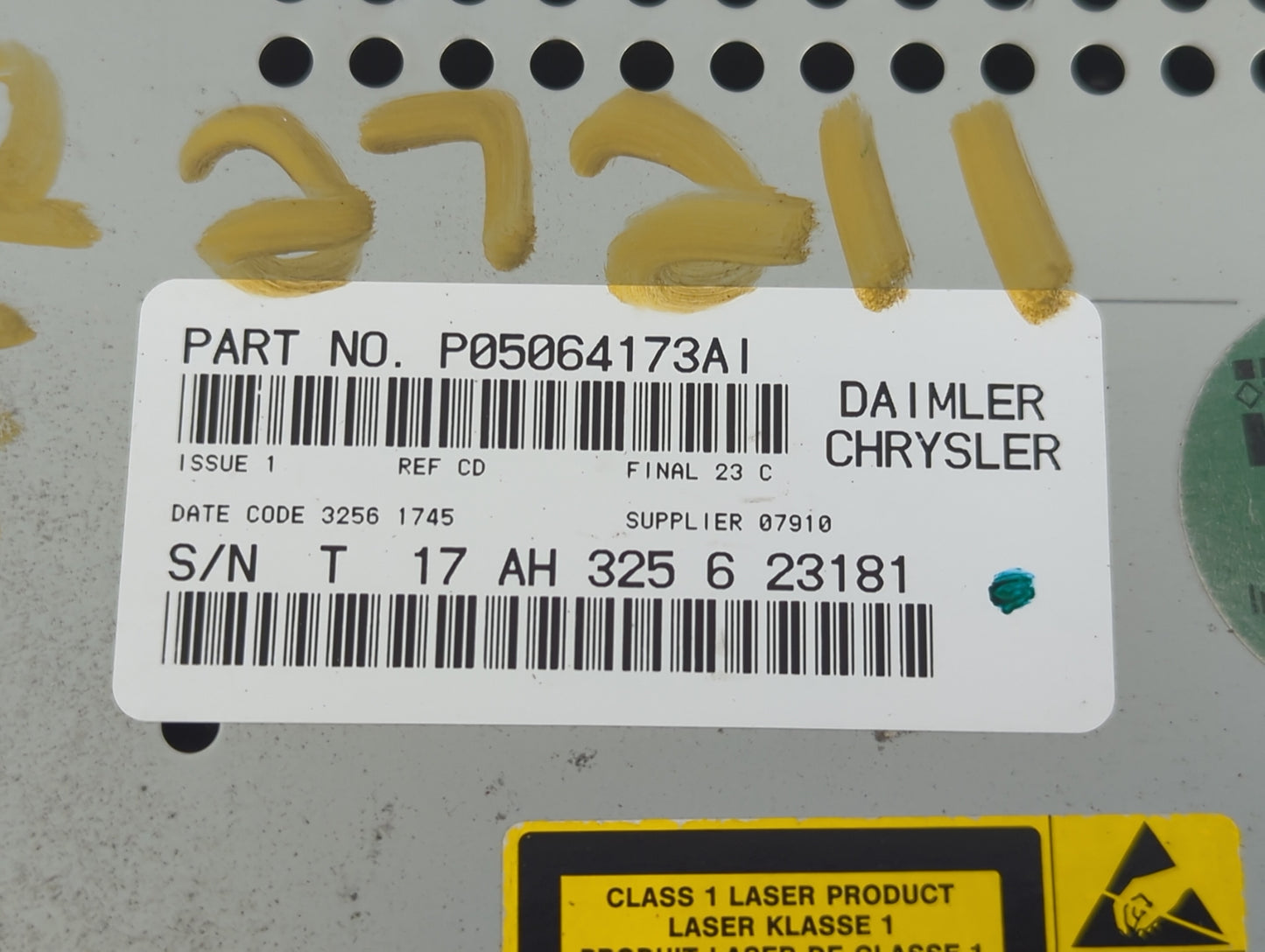 2006-2010 Chrysler Pt Cruiser Radio Control Panel - Oemusedautoparts1.com