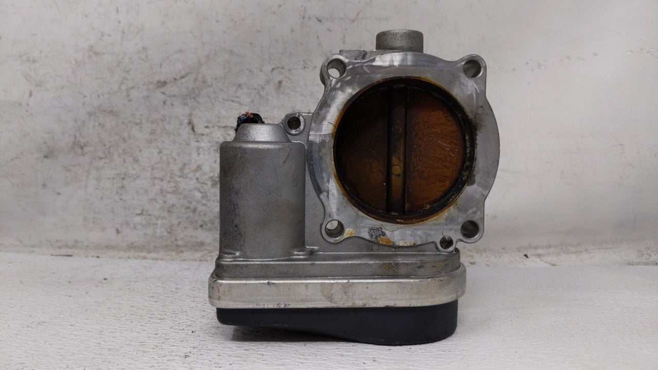 2007-2010 Chrysler Sebring Throttle Body P/N:04861691AA Fits Fits 2006 2007 2008 2009 2010 2011 OEM Used Auto Parts - Oemuse