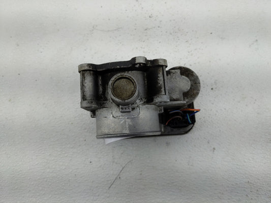 2007-2010 Chrysler Sebring Throttle Body P/N:04891735AC Fits Fits 2007 2008 2009 2010 2011 2012 2013 2014 2015 2016 2017 2018 OEM Used Auto Parts