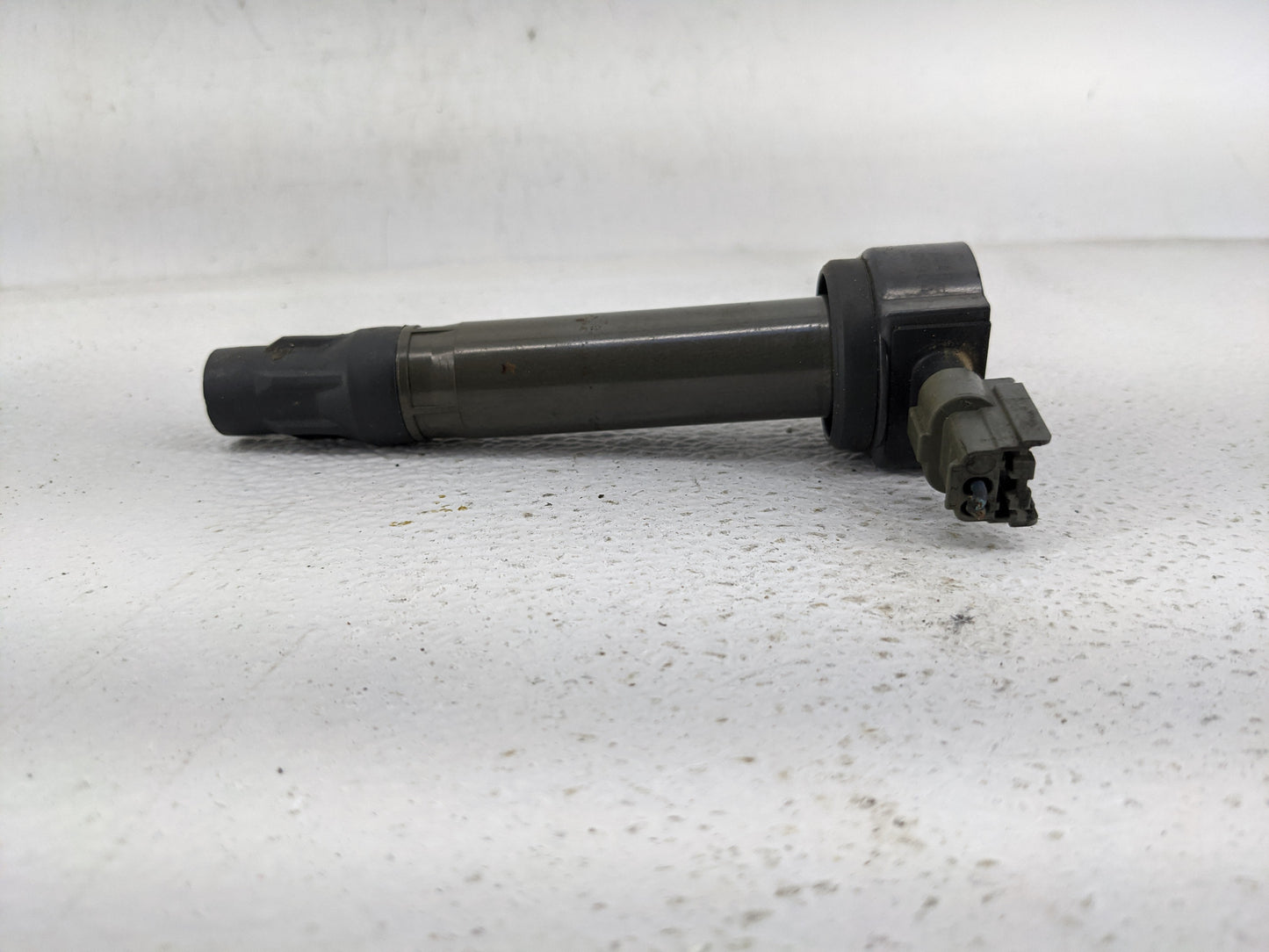 2007-2010 Chrysler Sebring Ignition Coil Igniter Pack - Oemusedautoparts1.com