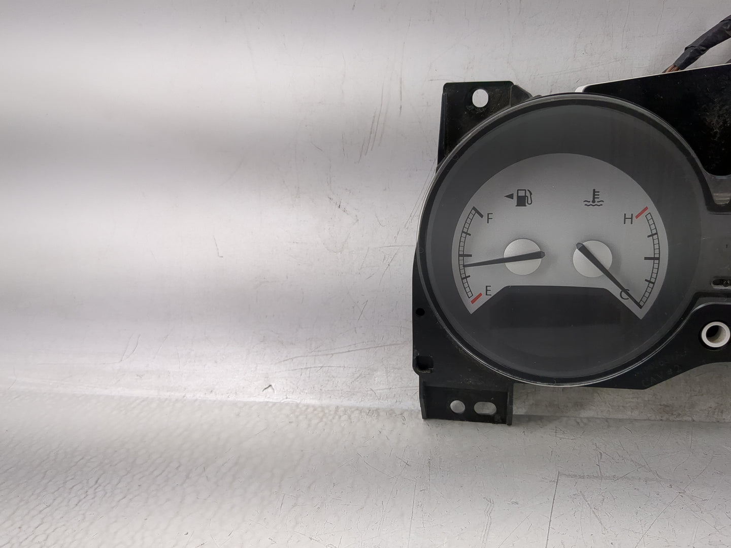 2007-2009 Chrysler Sebring Instrument Cluster Speedometer Gauges P/N:05107702AH Fits Fits 2007 2008 2009 OEM Used Auto Parts