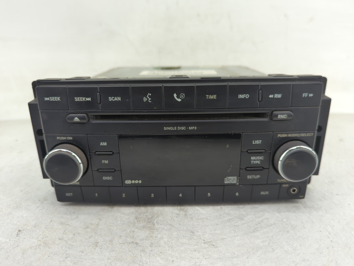 2007-2008 Chrysler Sebring Radio AM FM Cd Player Receiver Replacement P/N:P05064058AI Fits Fits 2007 2008 OEM Used Auto Part