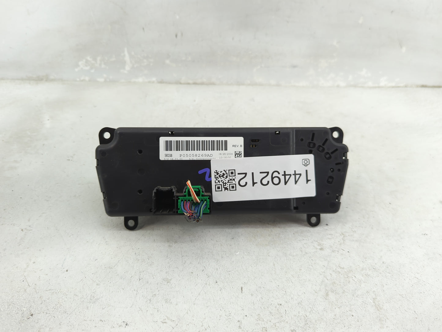 2007 Chrysler Sebring Climate Control Module Temperature AC/Heater Replacement P/N:P05058269AD 58024B Fits OEM Used Auto Par