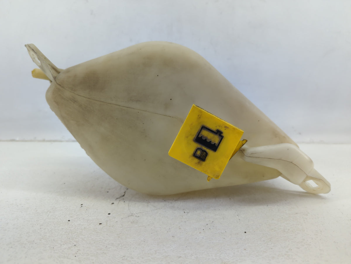 2007 Chrysler Sebring Radiator Coolant Overflow Expansion Tank Bottle 657933 - Oemusedautoparts1.com
