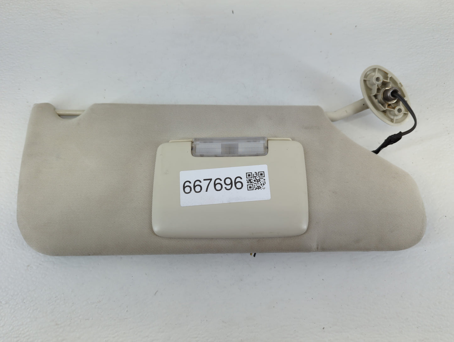 2007 Chrysler Sebring Sun Visor Shade Replacement Passenger Right Mirror Fits OEM Used Auto Parts - Oemusedautoparts1.com