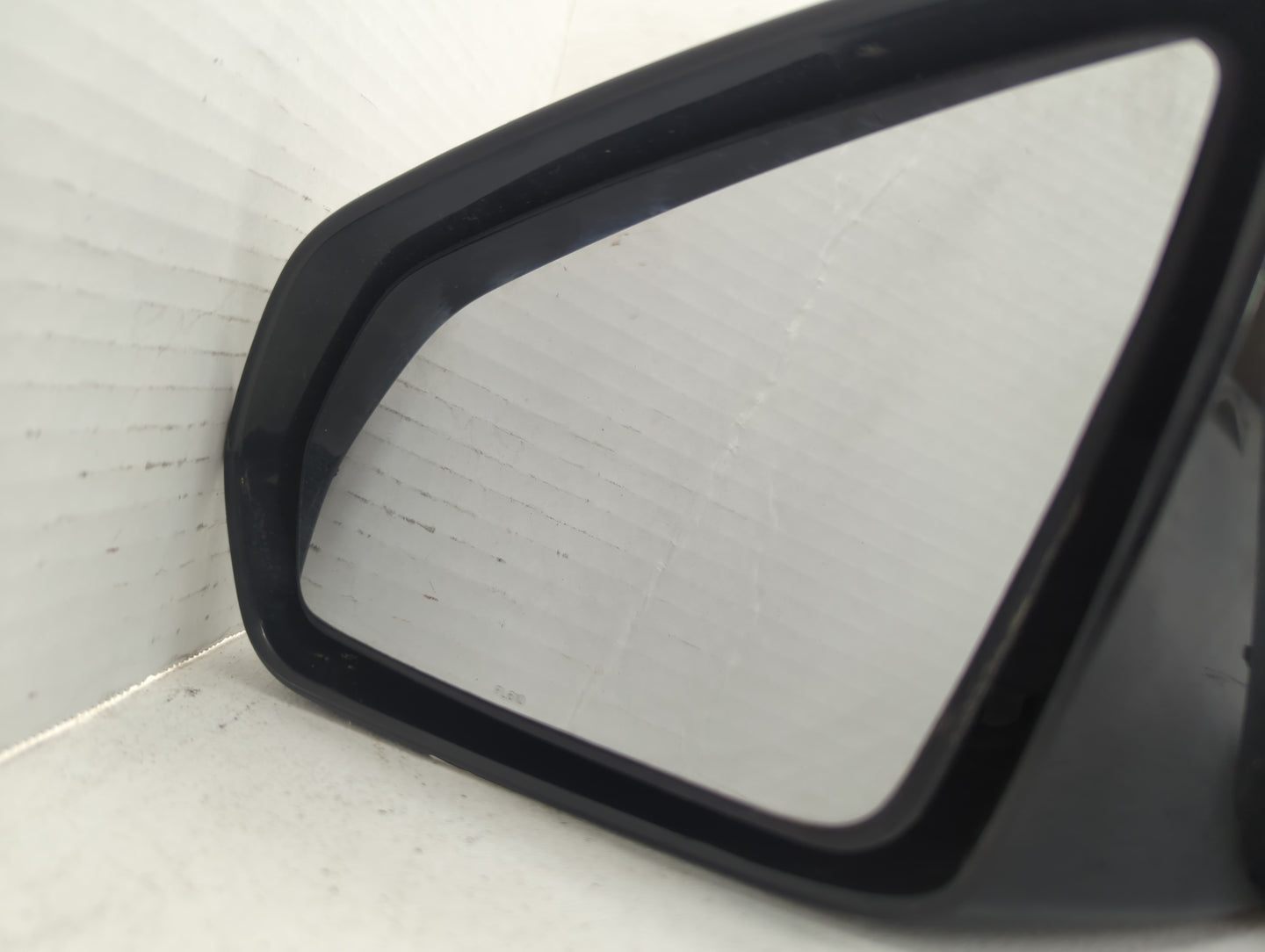 2007 Chrysler Sebring Driver Side View Mirror - Left Door Mirror OEM Used - Oemusedautoparts1.com