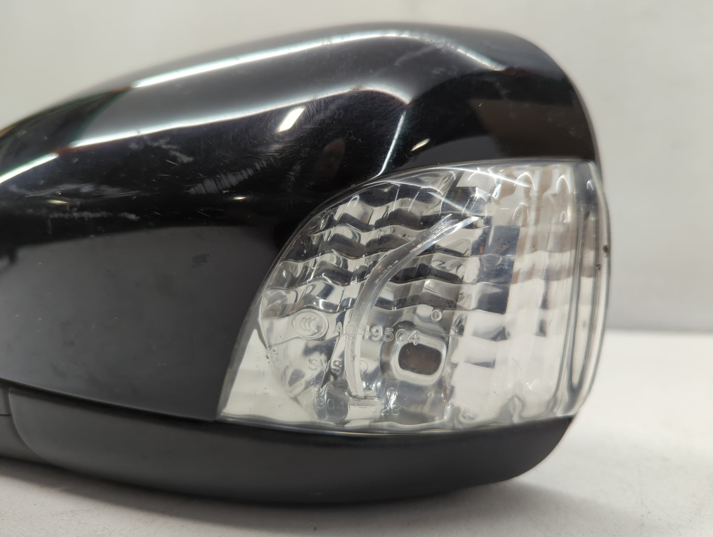 2007-2010 Chrysler Sebring Driver Side View Mirror - Left Door Mirror OEM Used - Oemusedautoparts1.com