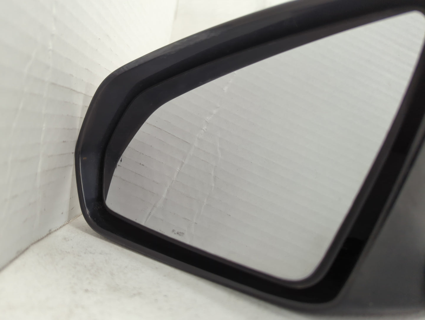 2007 Chrysler Sebring Side Mirror Replacement Passenger Right View Door Mirror P/N:04657003AA Fits OEM Used Auto Parts - Oem