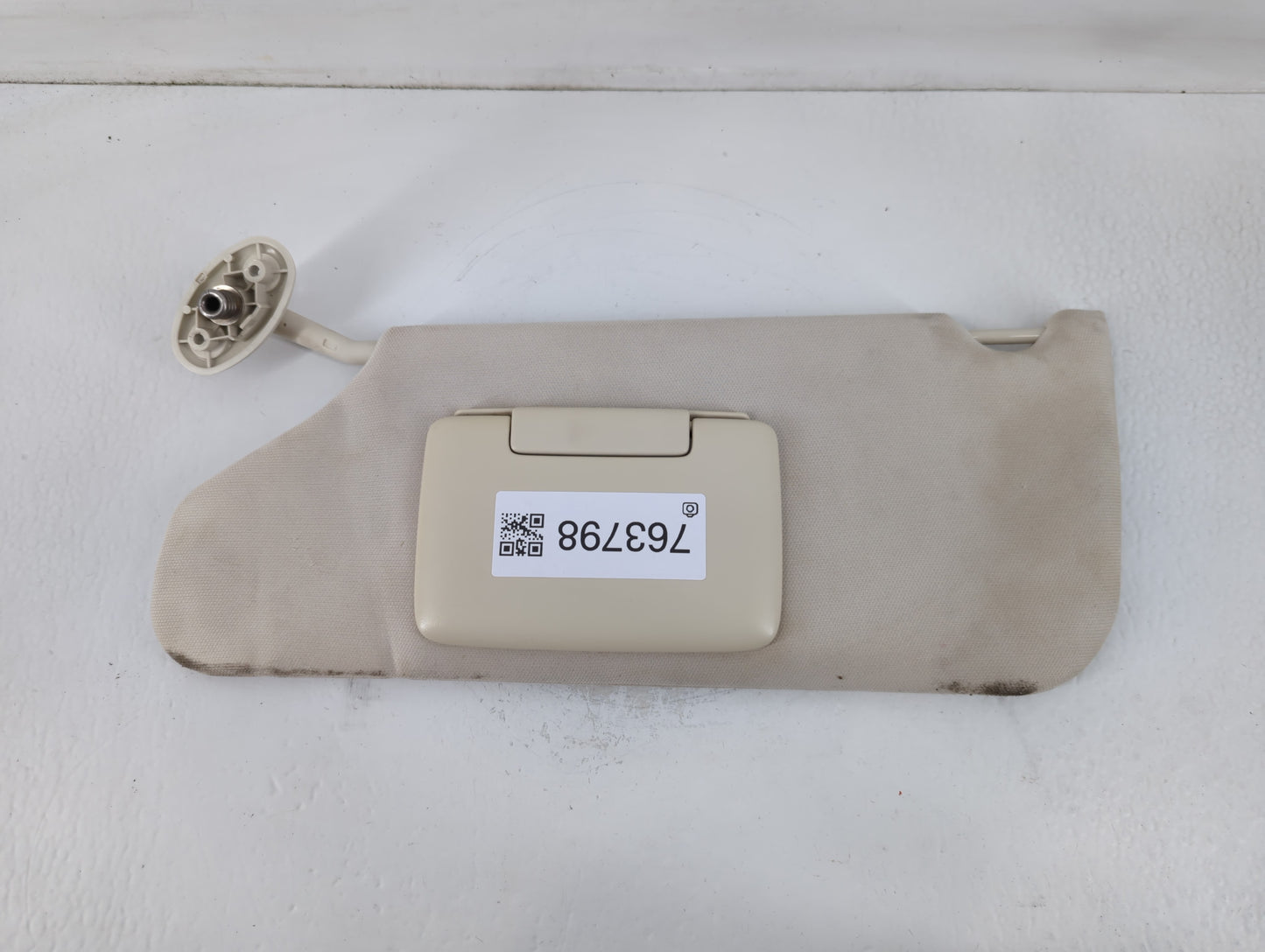 2007 Chrysler Sebring Sun Visor Shade Replacement Driver Left Mirror Fits OEM Used Auto Parts - Oemusedautoparts1.com