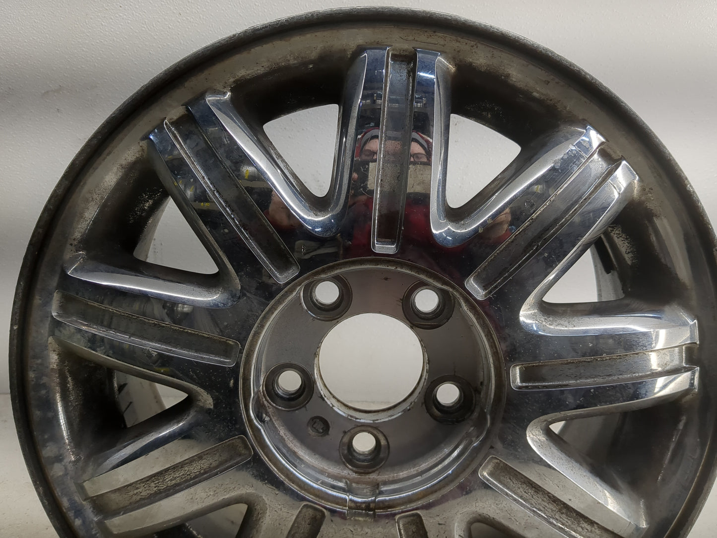 2004-2007 Chrysler Town & Country Oem Wheel Rim - Oemusedautoparts1.com