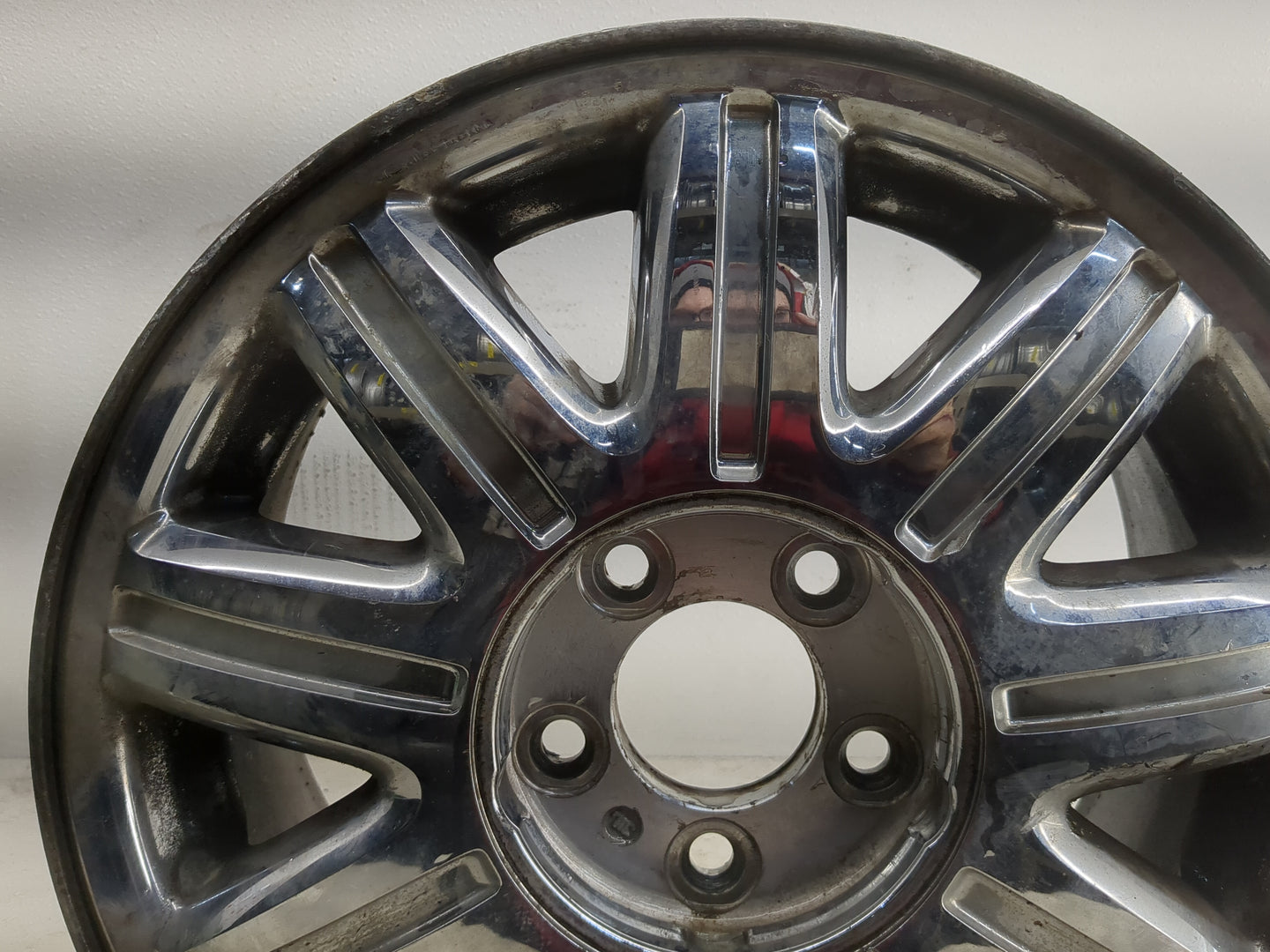 2004-2007 Chrysler Town & Country Oem Wheel Rim - Oemusedautoparts1.com