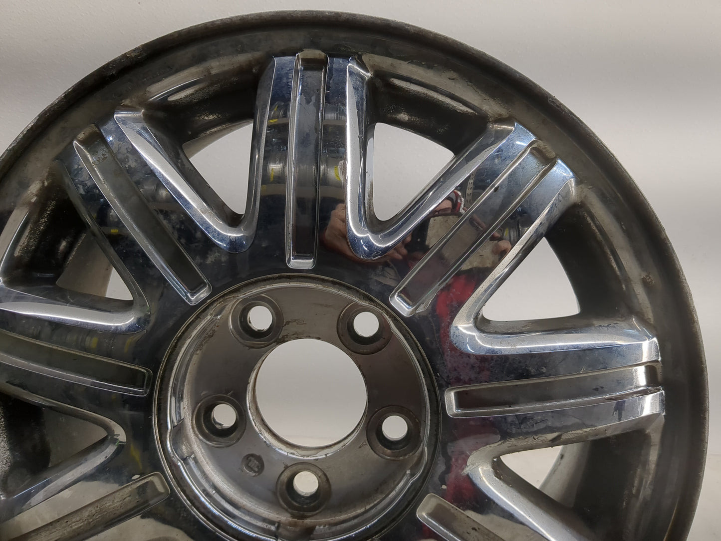 2004-2007 Chrysler Town & Country Oem Wheel Rim - Oemusedautoparts1.com