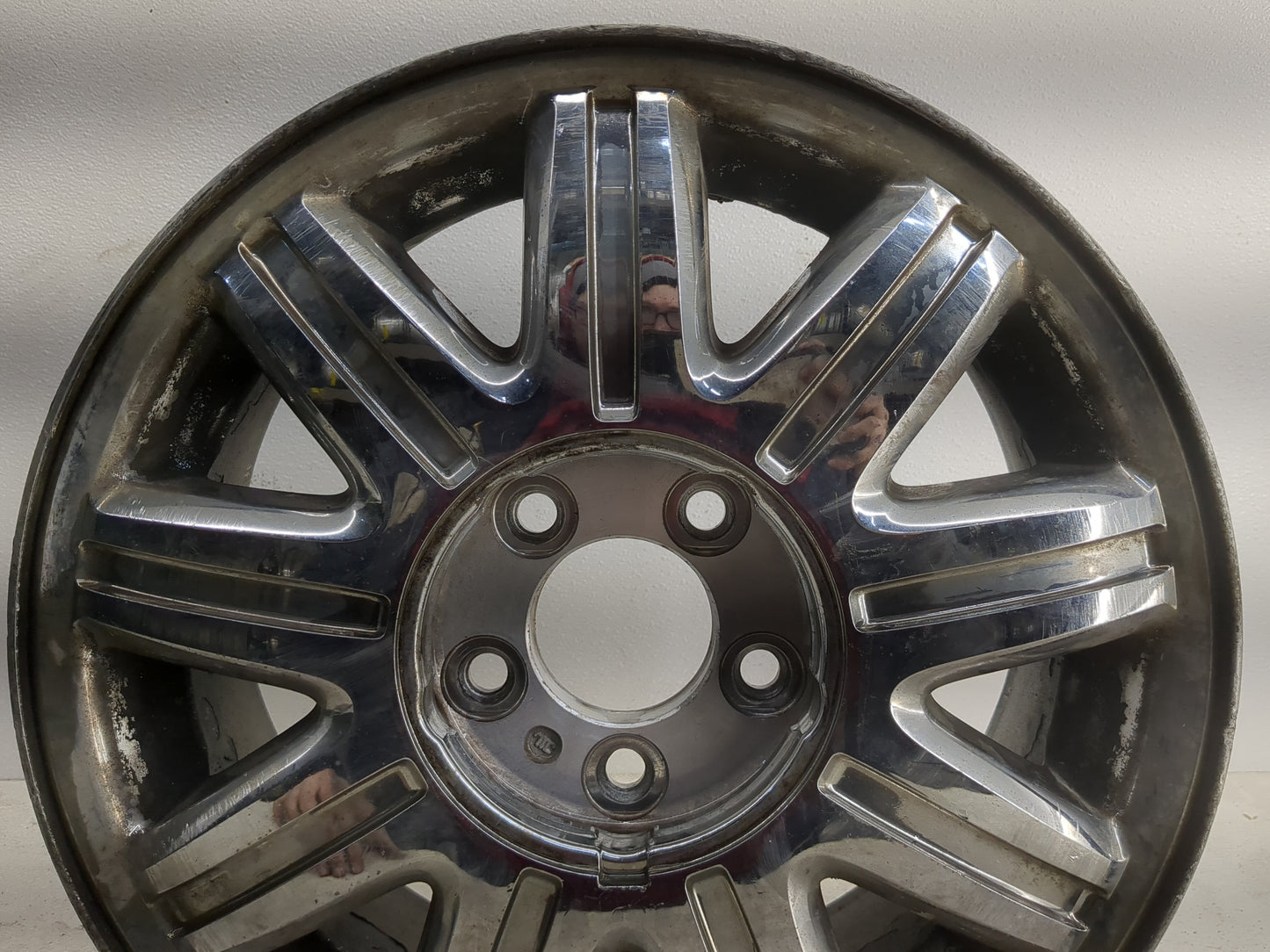 2004-2007 Chrysler Town & Country Oem Wheel Rim - Oemusedautoparts1.com