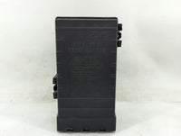 2006-2007 Chrysler Town & Country Fusebox Fuse Box Panel Relay Module P/N:P05144506AE Fits Fits 2006 2007 OEM Used Auto Part