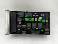 2006-2007 Chrysler Town & Country Fusebox Fuse Box Panel Relay Module P/N:P05144506AE Fits Fits 2006 2007 OEM Used Auto Part