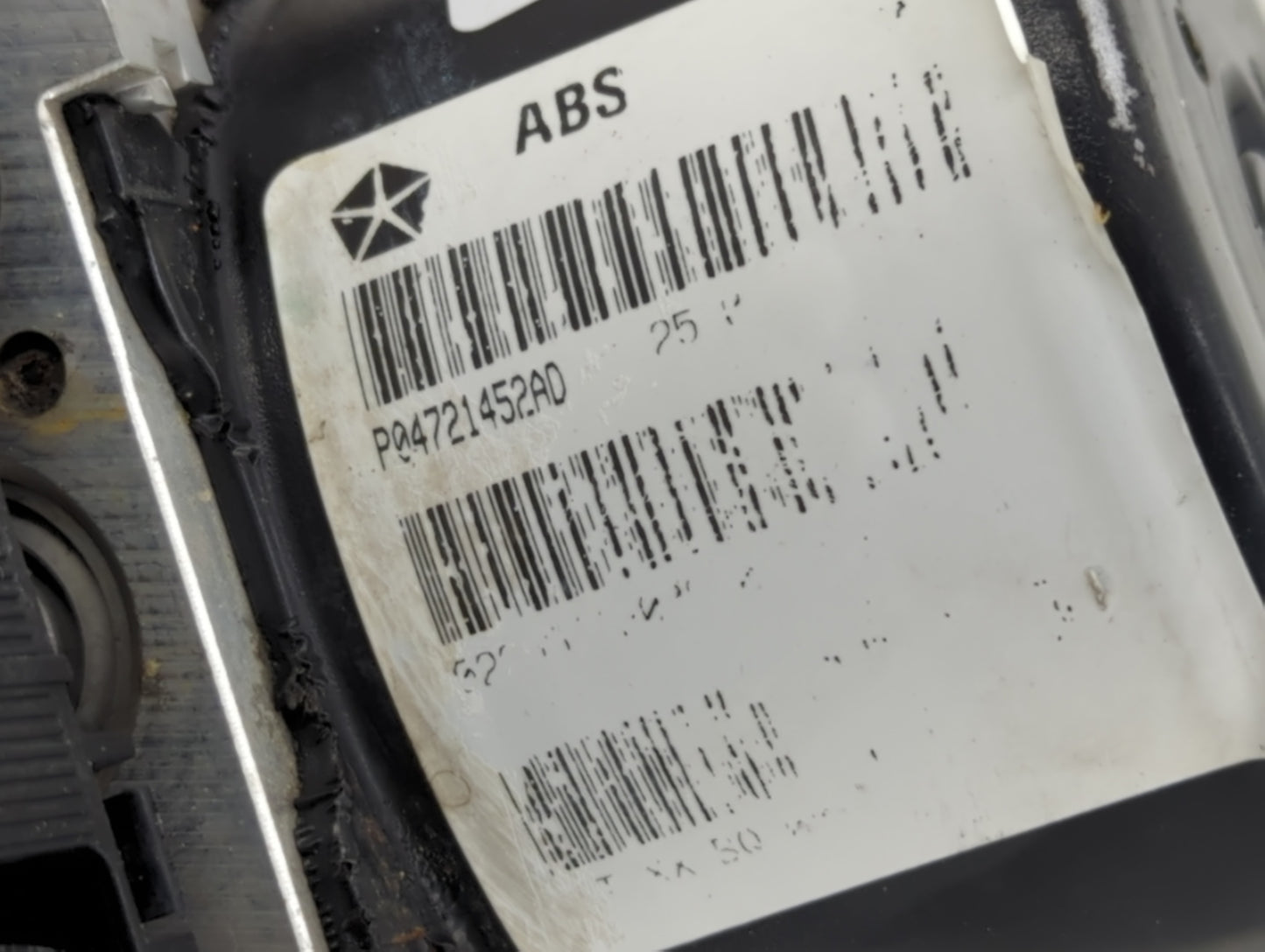 2005-2007 Chrysler Town & Country ABS Pump Control Module Replacement P/N:P04721452AD P04721045AC Fits Fits 2005 2006 2007 O