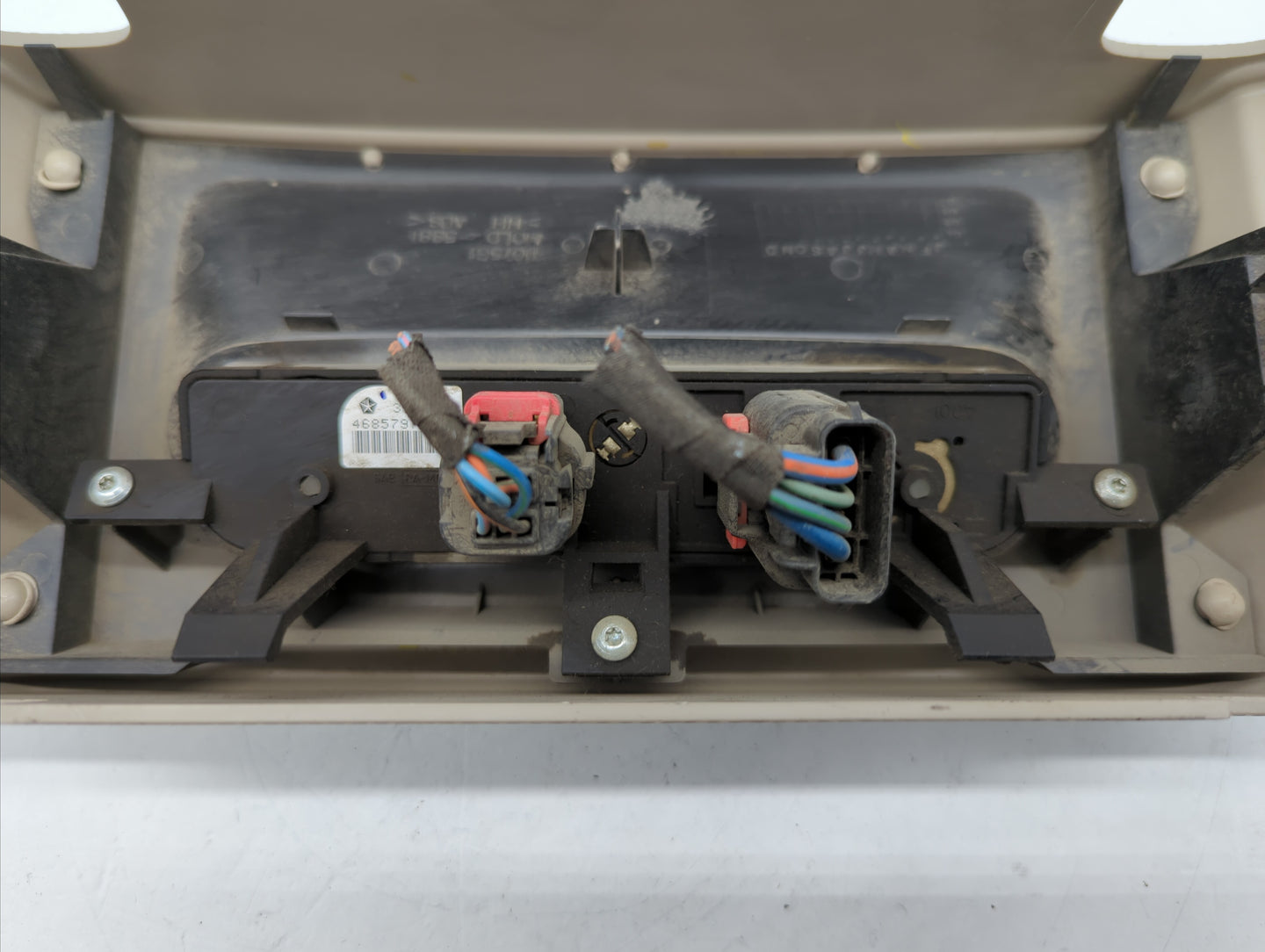 2001-2007 Chrysler Town & Country Climate Control Module Temperature AC/Heater Replacement P/N:P05005009AD 4685797AA Fits OE
