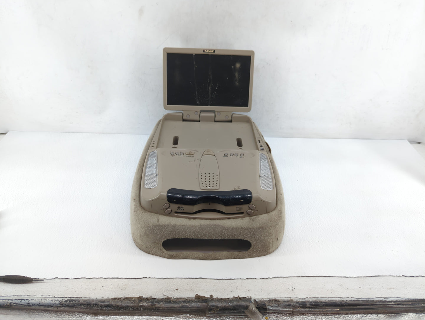 2007-2007 Chrysler Town & Country Information Display Screen Beige - Oemusedautoparts1.com