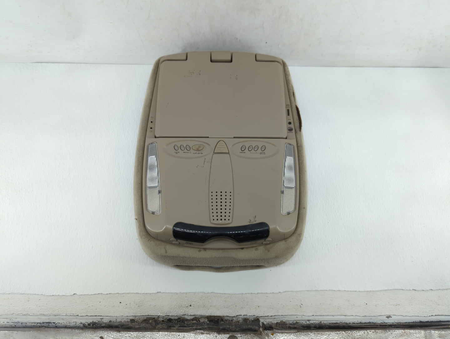 2007-2007 Chrysler Town & Country Information Display Screen Beige - Oemusedautoparts1.com