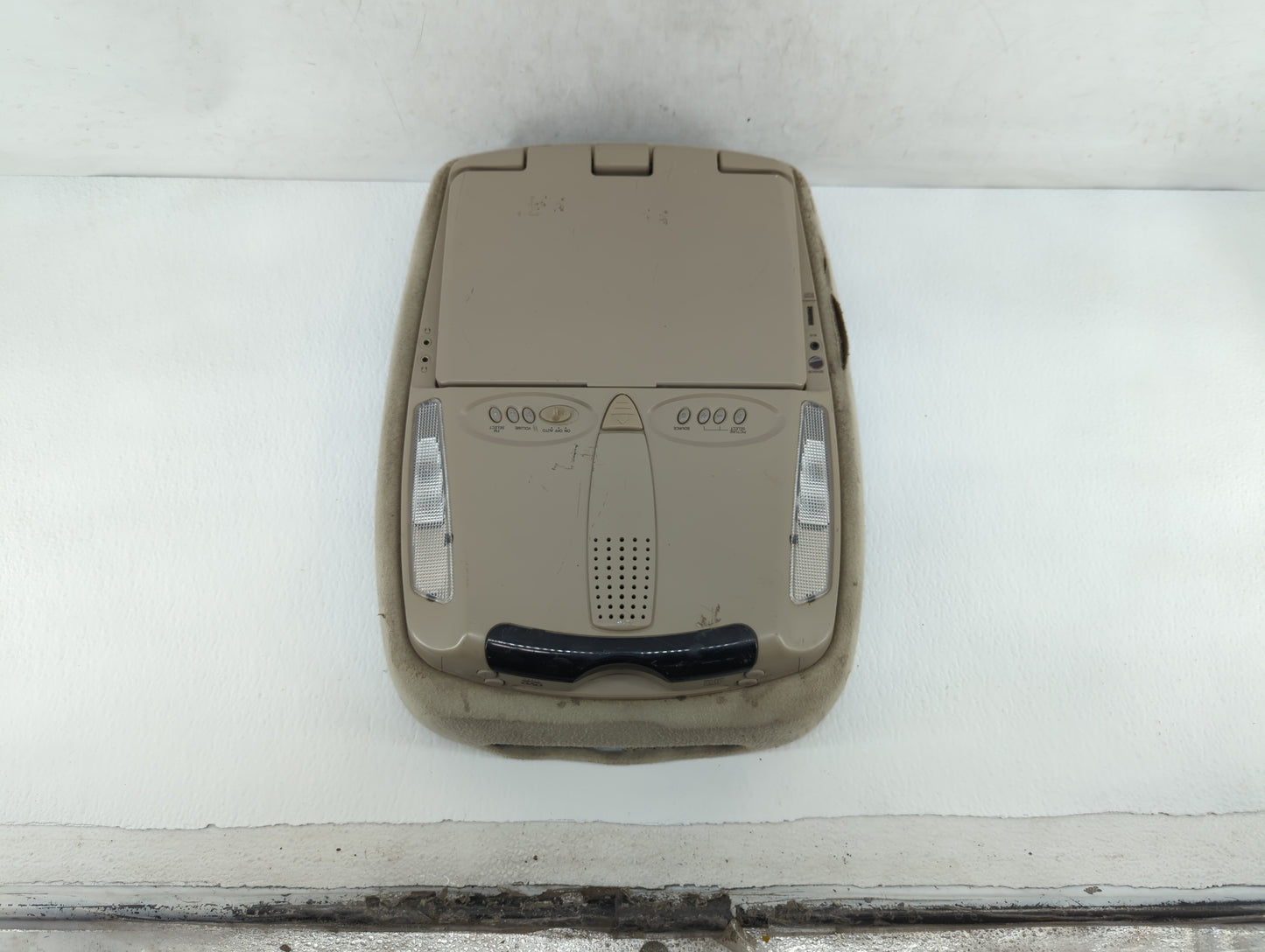 2007-2007 Chrysler Town & Country Information Display Screen Beige - Oemusedautoparts1.com